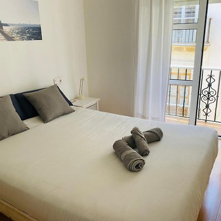 Atico Cadiz Centro Apartment Luaran gambar